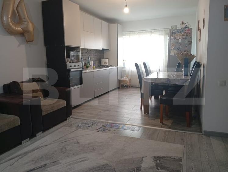 Apartament cu 3 camere semidecomandat, mobilat în Apahida