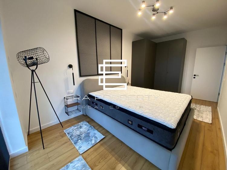 Apartament cu 2 camere semidecomandat, mobilat în Cristian