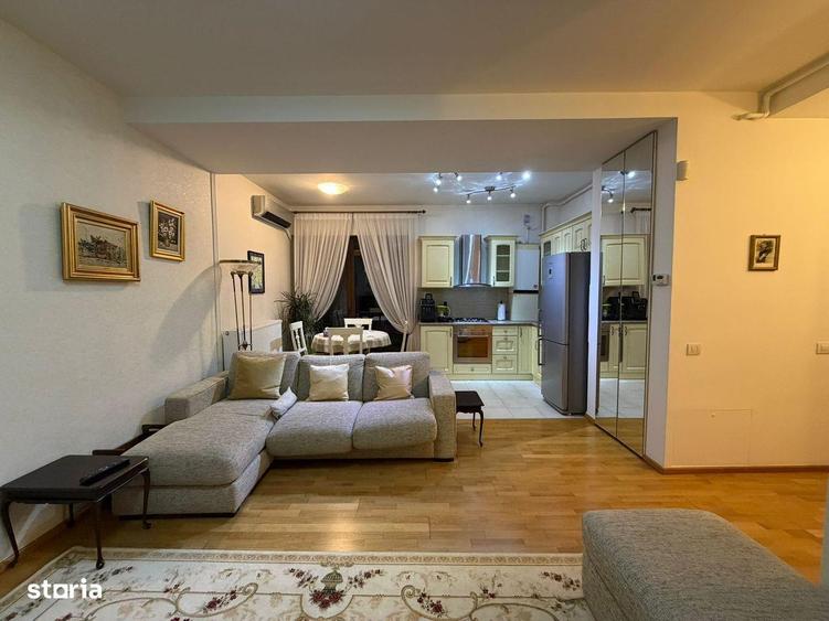 Apartament cu 2 camere în Arcul de Triumf