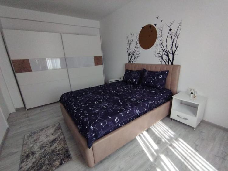 Apartament cu 2 camere decomandat, mobilat în Mamaia-Sat