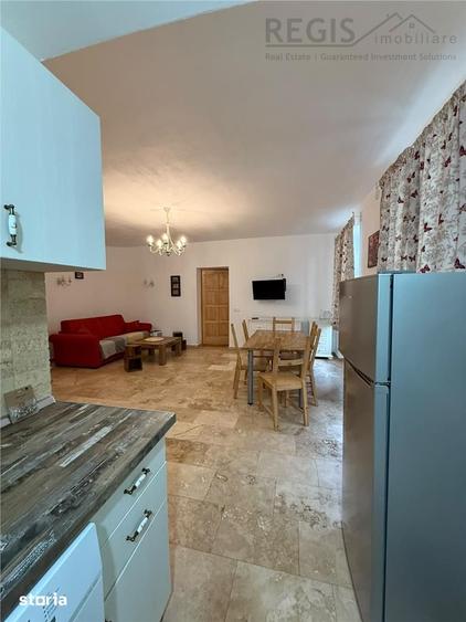 Apartament cu 2 camere, mobilat în Centrul Istoric