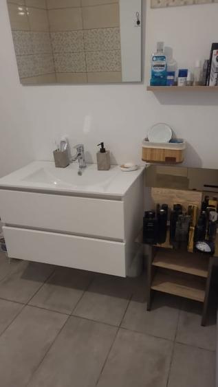 Casă individuală cu 6 camere cu Canalizare în Lumina
