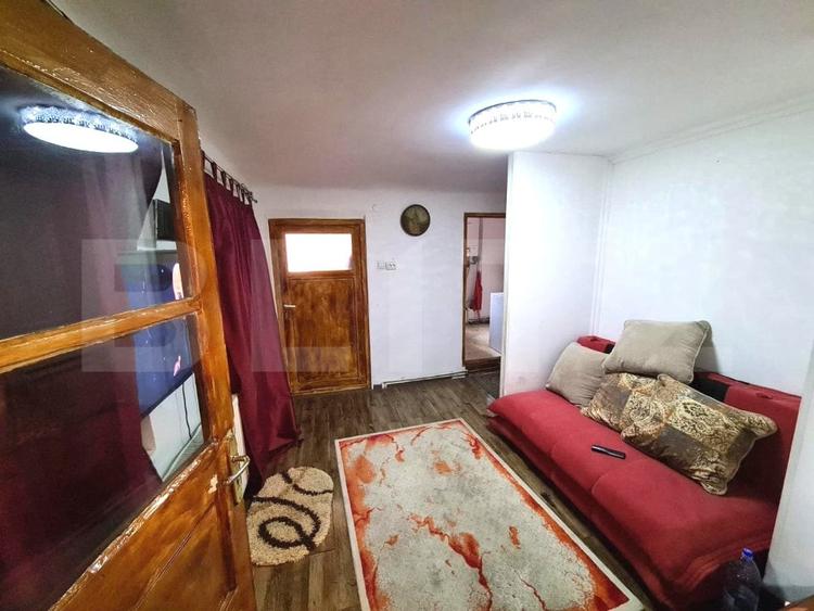Apartament cu 3 camere semidecomandat în Centrul Istoric