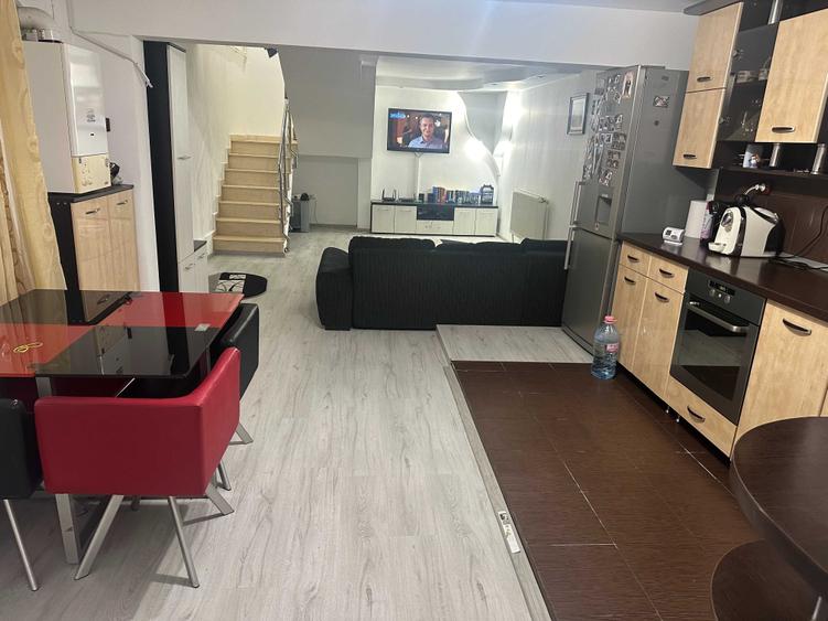 Casă cu 2 camere cu Teren 150 Mp în Central