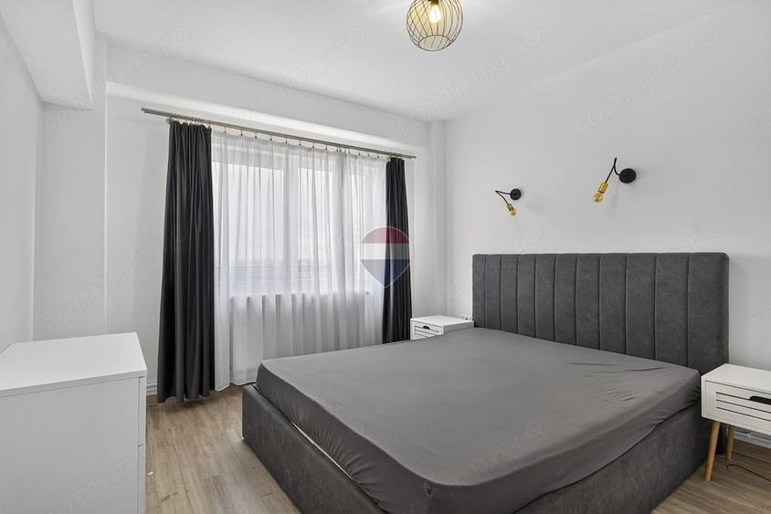 Apartament cu 4 camere decomandat în Polivalentă