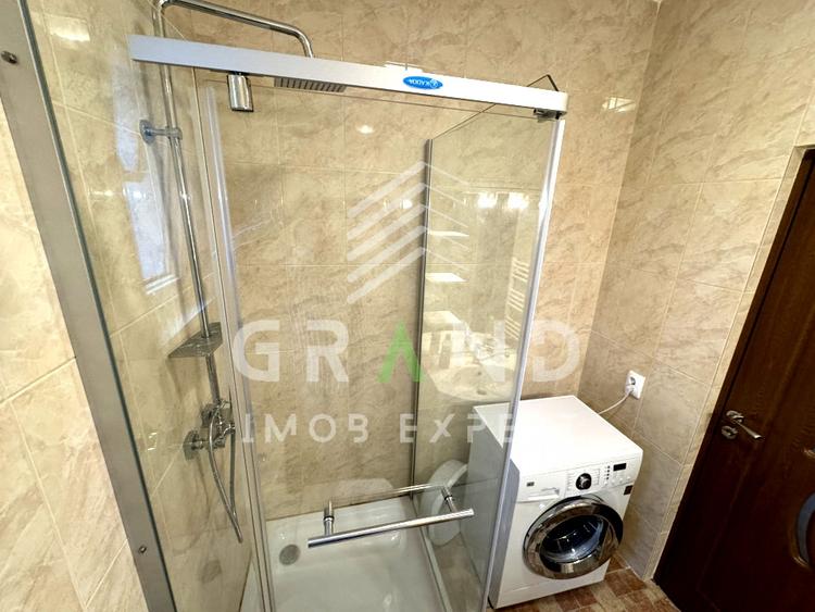 Casă individuală cu 4 camere cu Canalizare în Florești