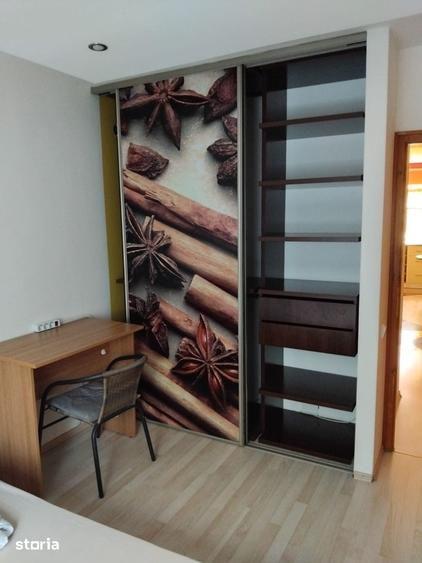 Apartament cu 3 camere în Plopilor