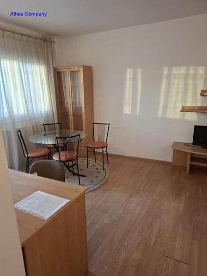 Apartament cu 2 camere în 1 Mai