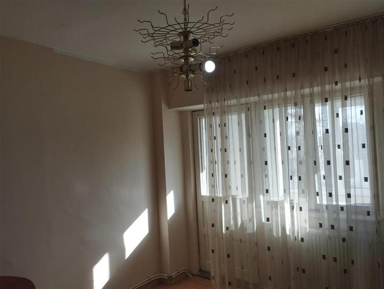 Apartament cu 2 camere decomandat în Bistrița Lac