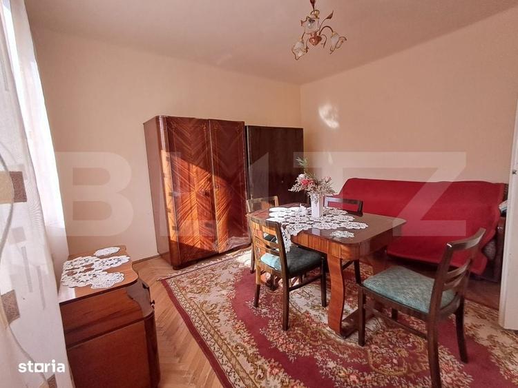 Casă cu 3 camere în Criș
