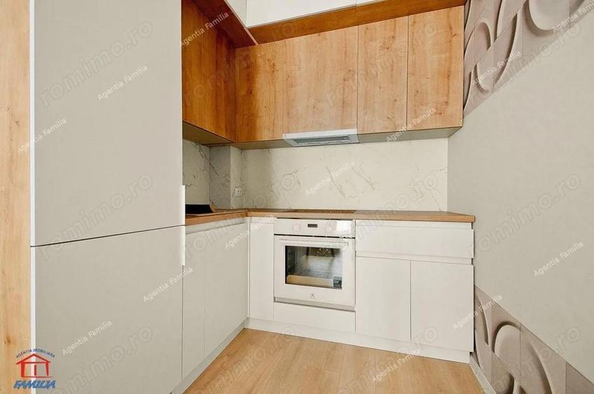 Apartament cu 2 camere decomandat, mobilat în Central