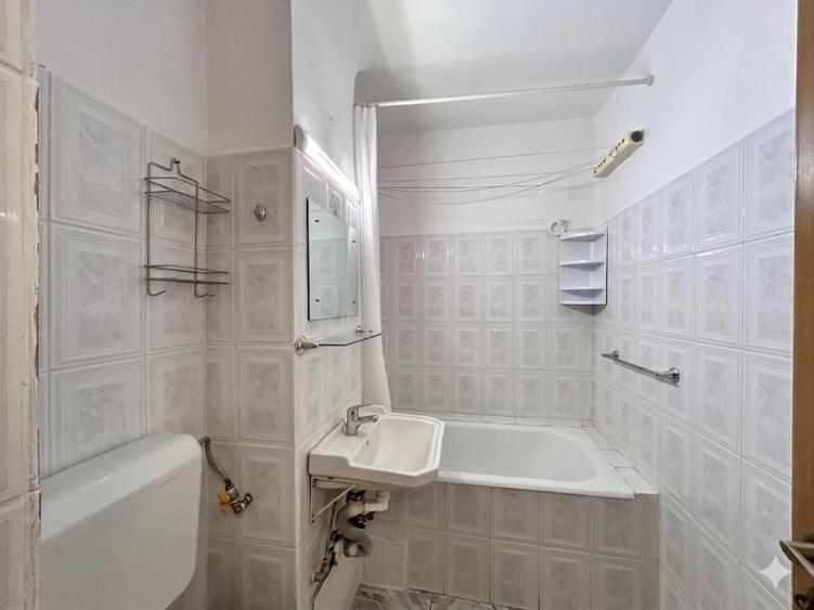 Apartament 2 camere, semidecomandat, Vest, Ploiesti - 10