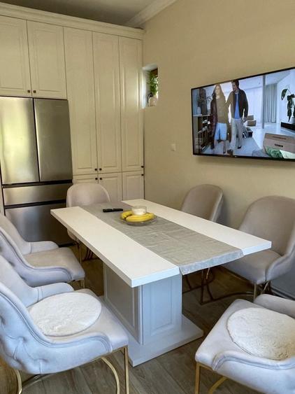 Apartament cu 3 camere decomandat în Semicentral