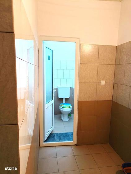Spațiu comercial, de 270 mp, în Central
