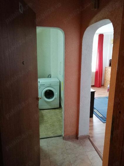 Ofer garsoniera spre inchiriere - 6