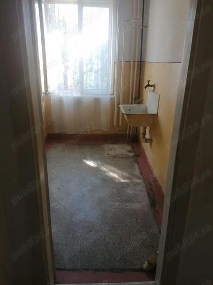 Apartament Ultracentral langa Platou Dacia etaj 2!! - 4