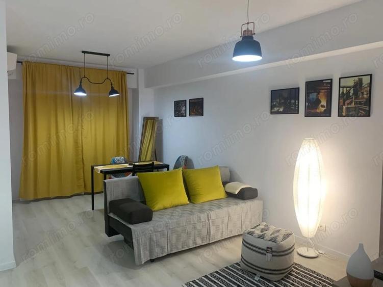 Proprietar inchiriez apartament 2 camere in City Center Resita - 3