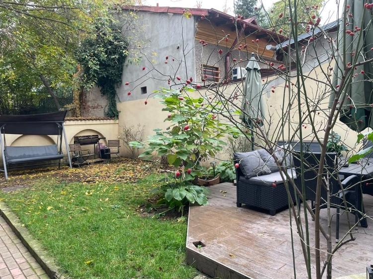 Apartament cu 3 camere decomandat, mobilat în Domenii