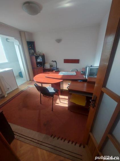 Birou sau apartament de locuitcu trei camere ultracentral cu un view de invidiat - 4