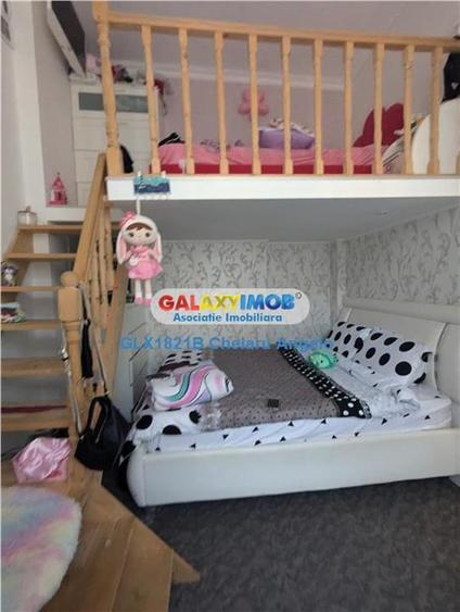 Armeneasca etaj vila 5 camere ,suprafata 200 mp, loc parcare - 6