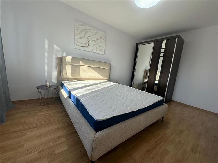 Inchiriere Apartament cu 2 camere Podu Ros - 5
