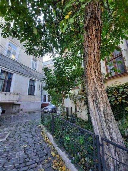 Apartament 2 camere in vila, 71 mp utili,etajul 1/D+P+2 etaje, Piata Romana - 1