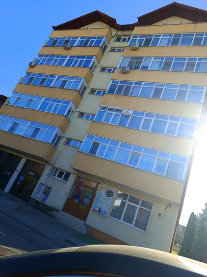 2 camere Tudor , mobilat / utilat , liber / bloc nou! - 1