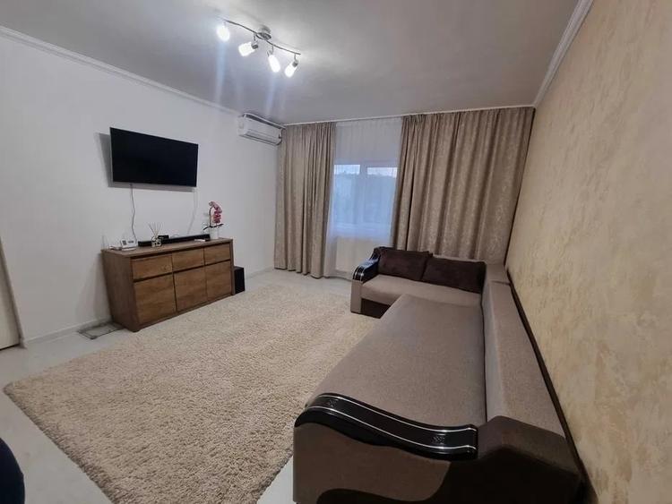 Apartament 42mp bloc 90 Mobilat zona Bulevard Poitiers - 1