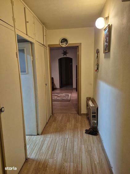Basarab apartament 2 camere etajul I - 8