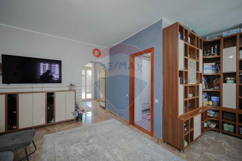 De vanzare Apartament cu 4 camere, langa Podul Centenarului - 24