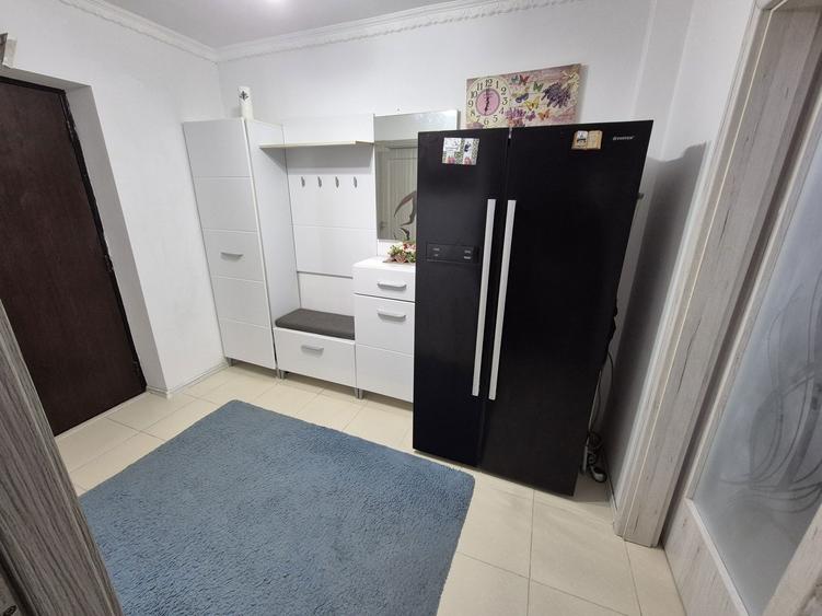 Apartament 3 camere etaj 4 de vanzare Podu Ros, Aleea Rozelor, - 2