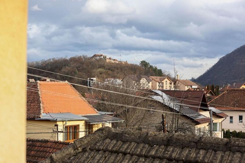 Casă deosebită de v&acirc;nzare &icirc;n centrul Brașovului - 47