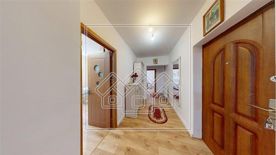 Apartament de vanzare in Sibiu - 60 mp utili - mobilat modern - 4