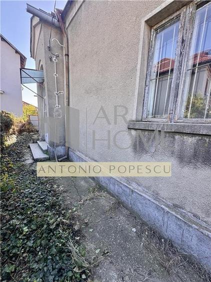 Casa 4 camere, 2 intrari, Ploiest, Bd. Castanilor - 17