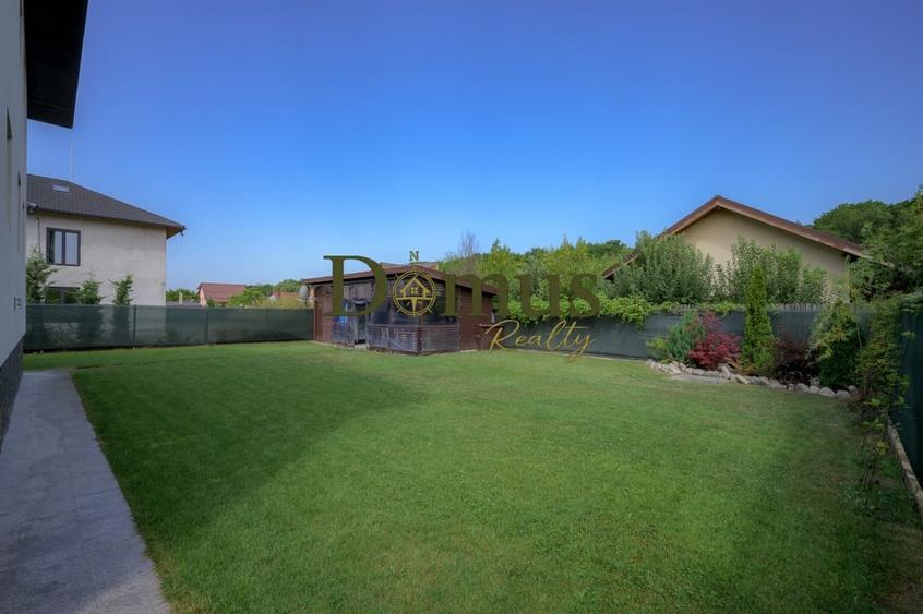 Vila Pasiva | Panouri Fotovoltaice | Vedere Lac Balotesti - 6