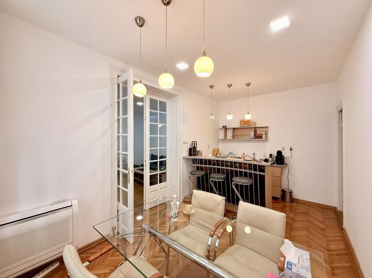 Piata Unirii Fantani Vila  500 mp utili curte 204 mp - 12