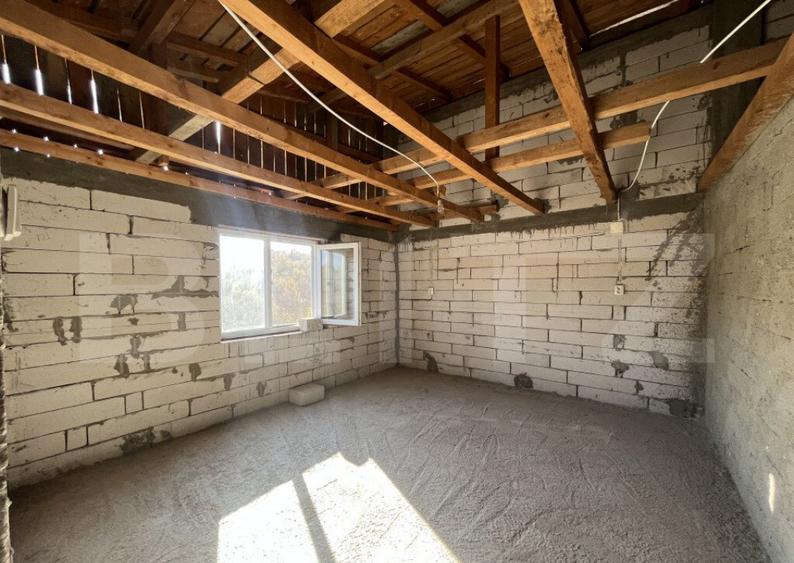 Casa de 160 mp utili, cu 750 mp de teren, in Cosoveni - 3