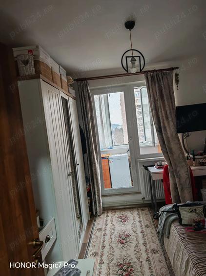 Vand Apartament 3 camere in Brasov - 1