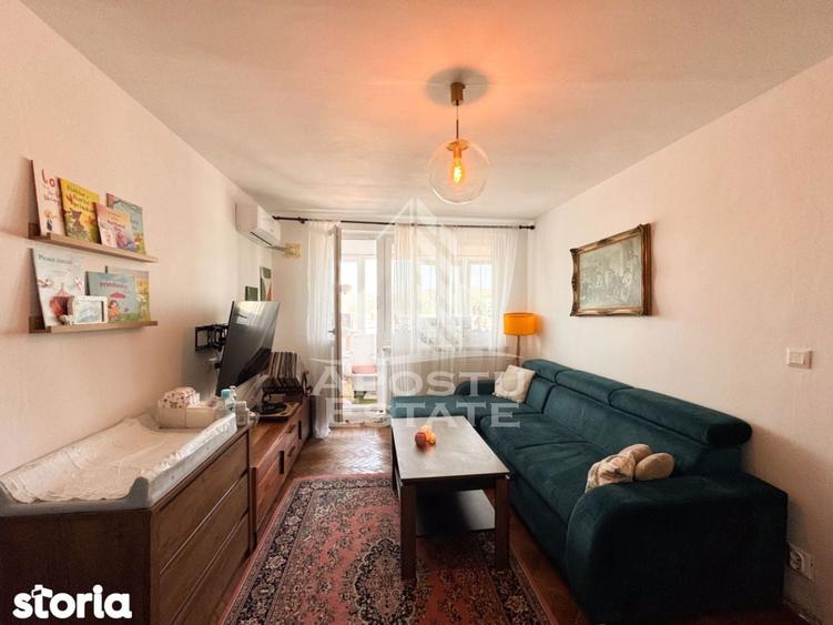 Apartament 2 camere, renovat, etaj 8, panoramica, Stadion - Hunedoara - 4