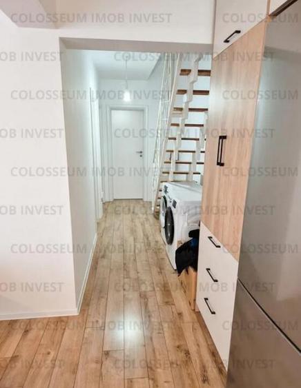 Penthouse cu 4 camere, decomandat - zona Tractorul - 7