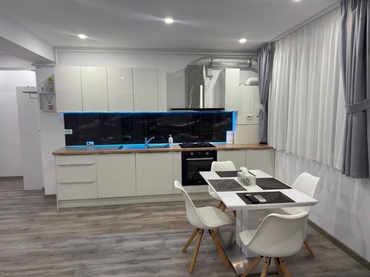 Ofer Inchiriez apartament 2 camere LUX - 2
