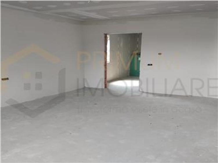 Duplex superb - compartimentare excelenta - personalizare interioara - toate uti - 4