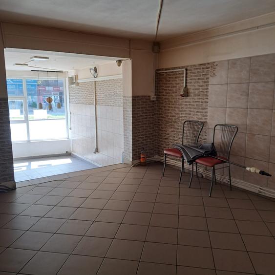 Spațiu comercial, de 78 mp, în Ampoi 3