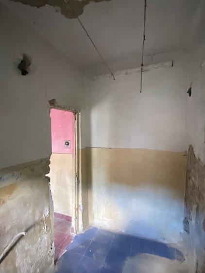 Casă cu 2 camere în Central