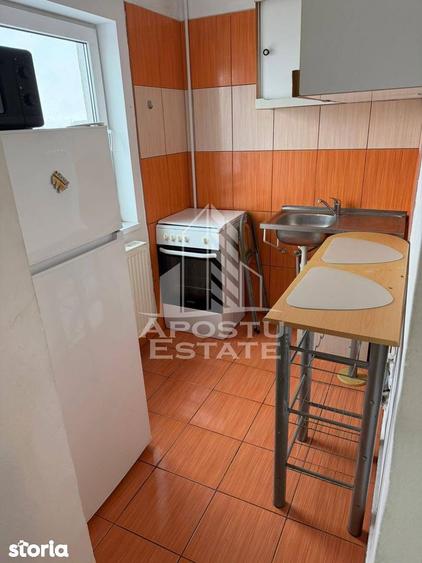 Garsoniera, etaj intermediar, situata in zona Girocului - 3