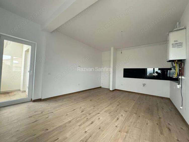 Apartament cu 3 camere. Strada asfaltata, bloc finalizat.