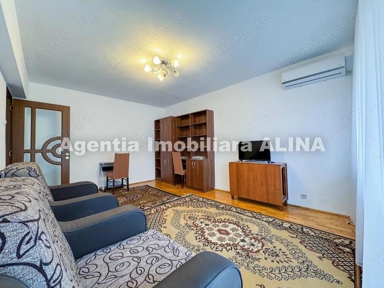 Ap. 3 camere in Deva, zona Opera, Bld. Decebal, 68 mp + 2 Balcoane, etaj 1. - 8