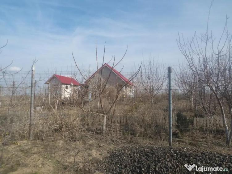 Casa la ro?u, teren 1200 mp, Mineri - 5