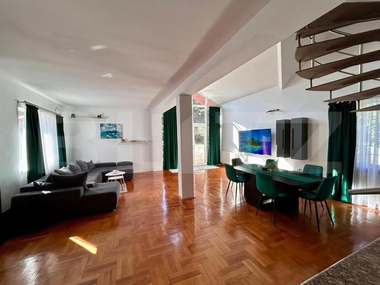 Casa moderna cu design deosebit,situata intr-o zona linistita. - 15