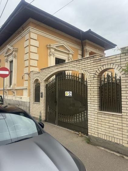 Casa de inchiriat zona centrala - 5